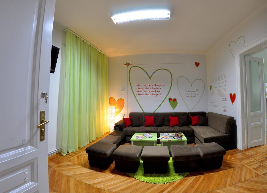 Hostel For Me Сараєво Екстер'єр фото
